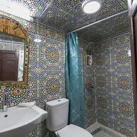 Riad Avec Terrasse Privee Et Piscine Partagee A 300M Fes Exterior photo
