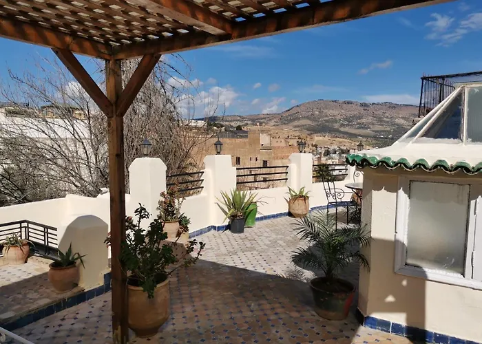 Riad Avec Terrasse Privee Et Piscine Partagee A 300M