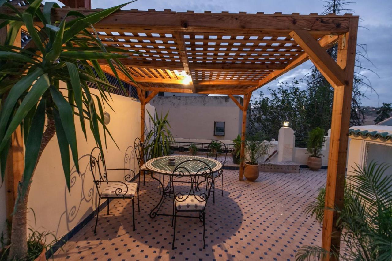 Avec Terrasse Privee Et Piscine Partagee A 300m *