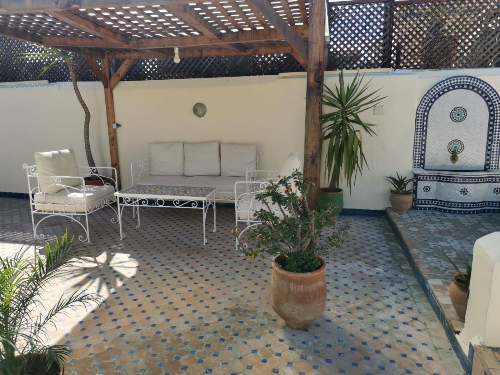 Avec Terrasse Privee Et Piscine Partagee A 300m Appartement *